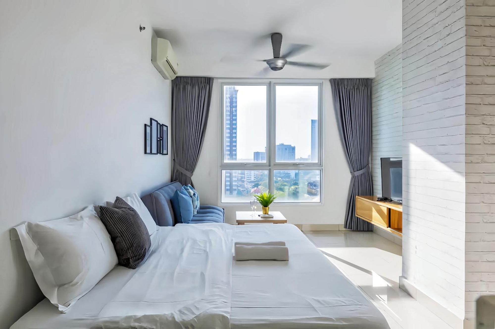Apartment Mansion One *