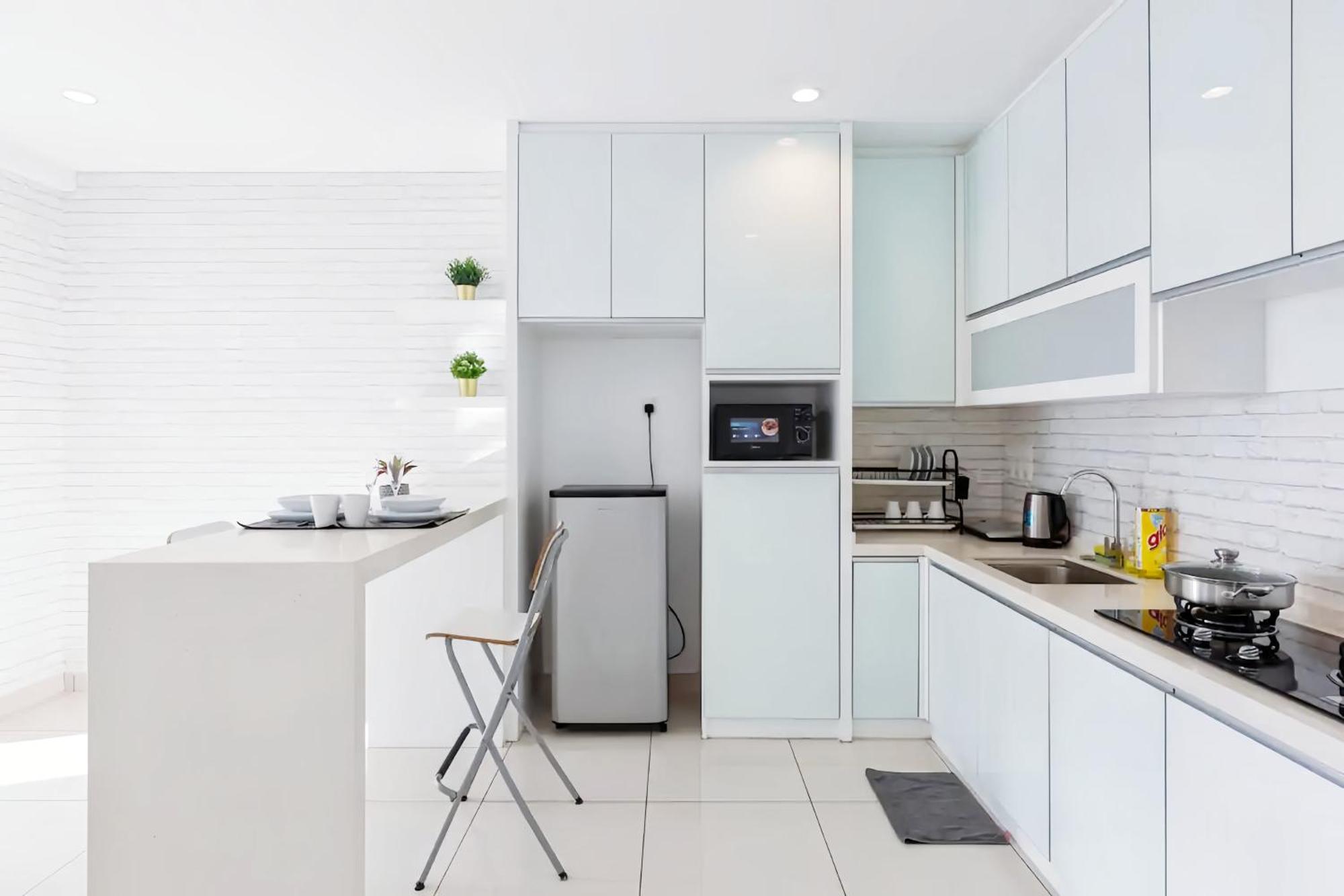 Apartment Mansion One George Town