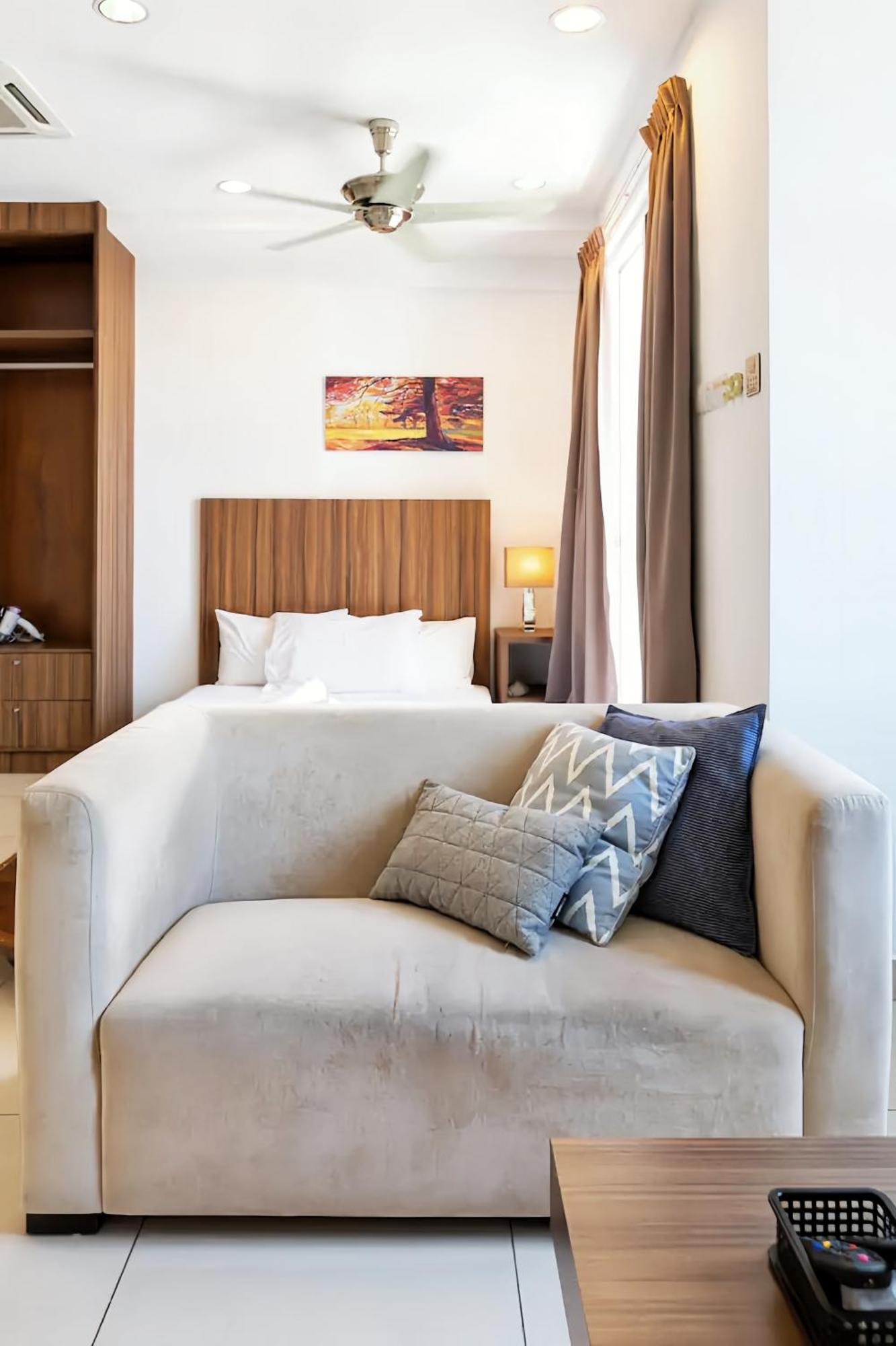 Mansion One Apartment George Town