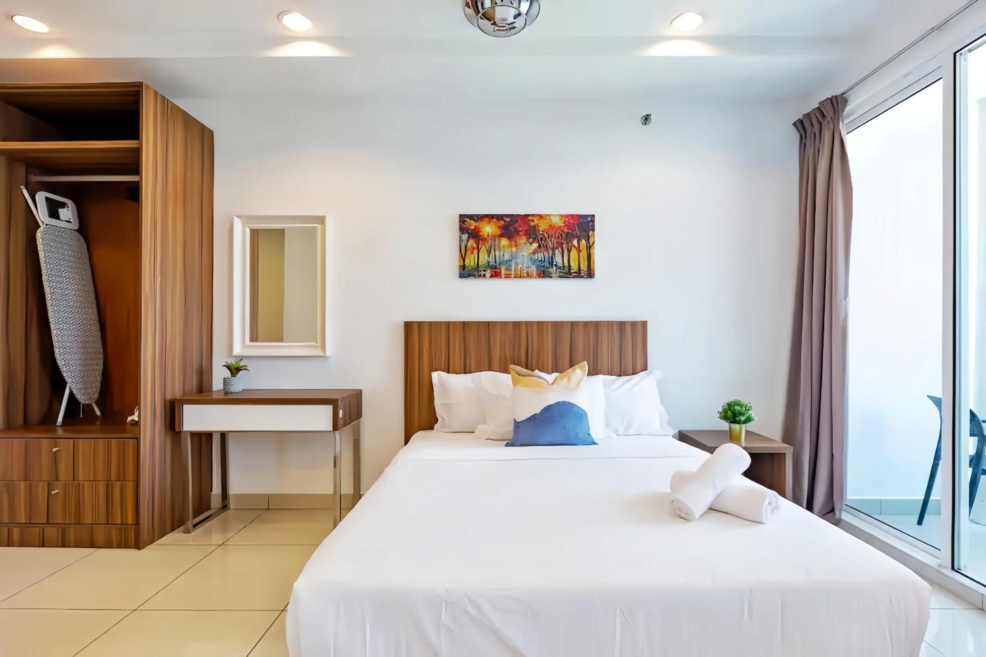 Mansion One Apartment George Town