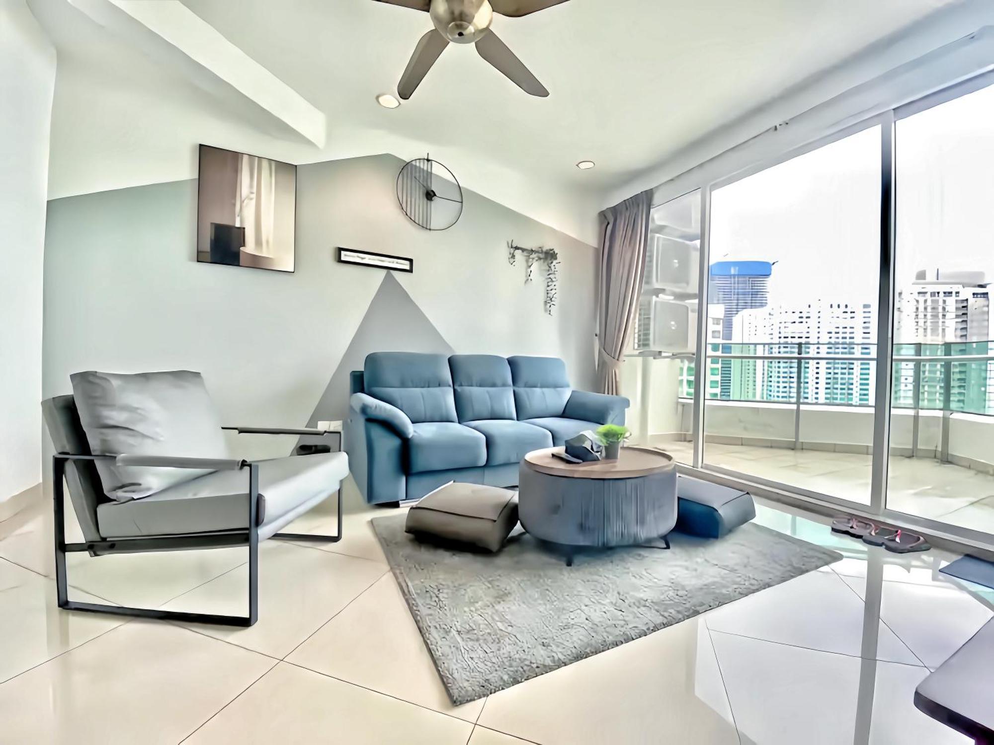 Mansion One * George Town
